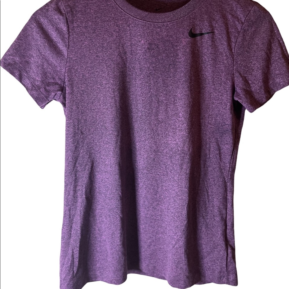 Nike drifit top size xsmall